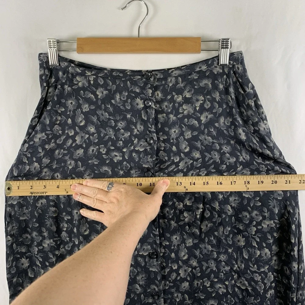 VTG 90s Dark Ditsy Floral 100% Silk Button Front Maxi Skirt Sz 12 Cottage Grunge